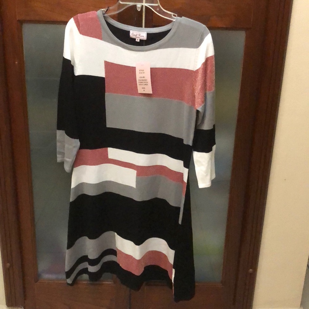 NWT Dress Cranberry combo with gold lurex